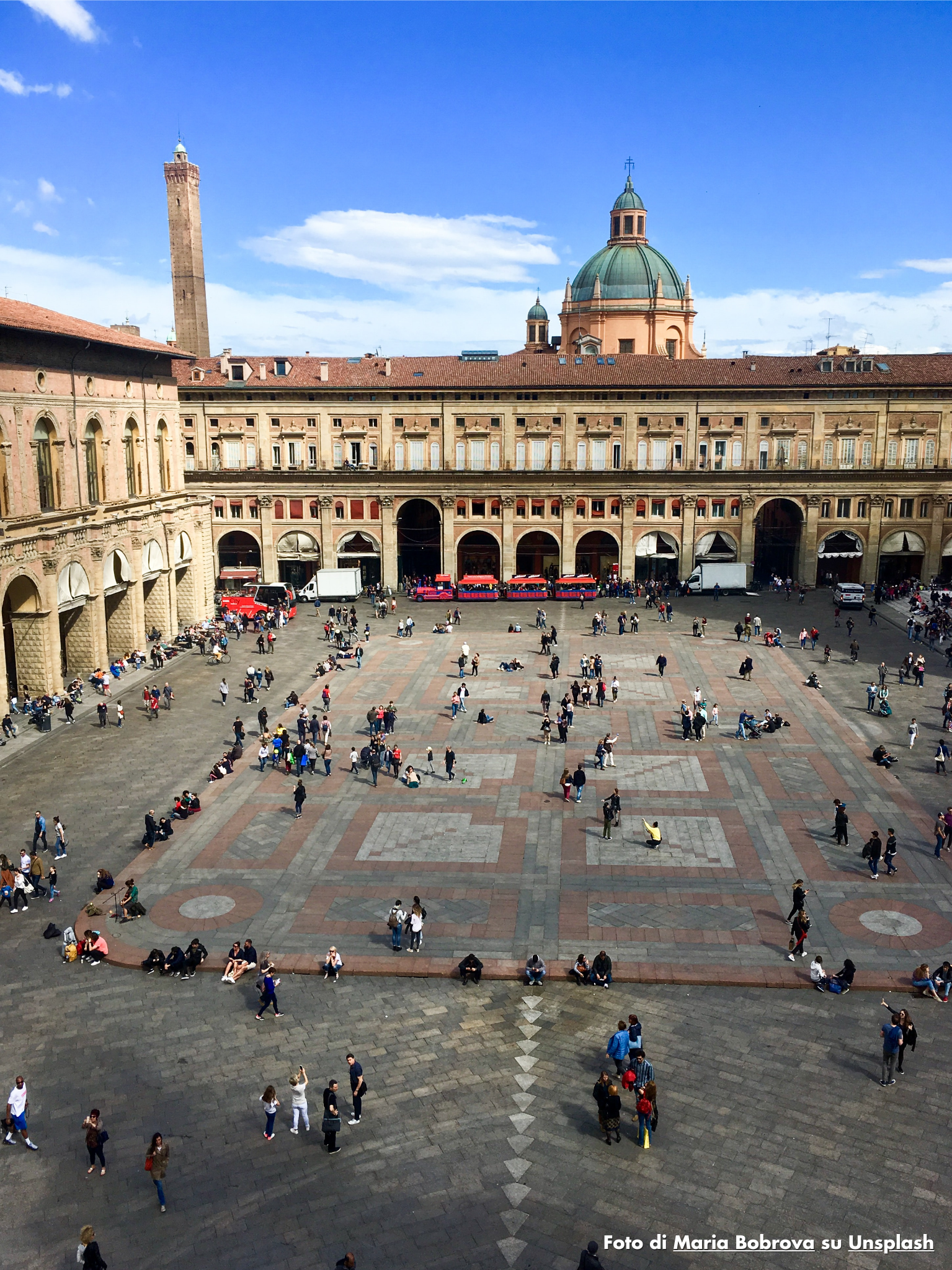 Piazza Maggiore Bologna